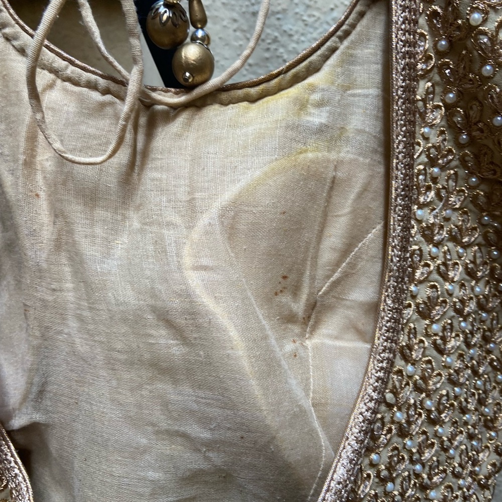 Pearl Blouse. Size - L - Picture 10 of 12